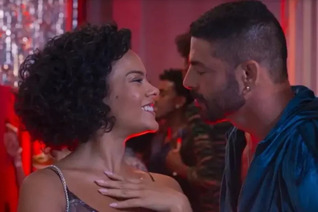 caua-reymond-compartilha-cenas-com-bella-campos-em-meio-a-polemica