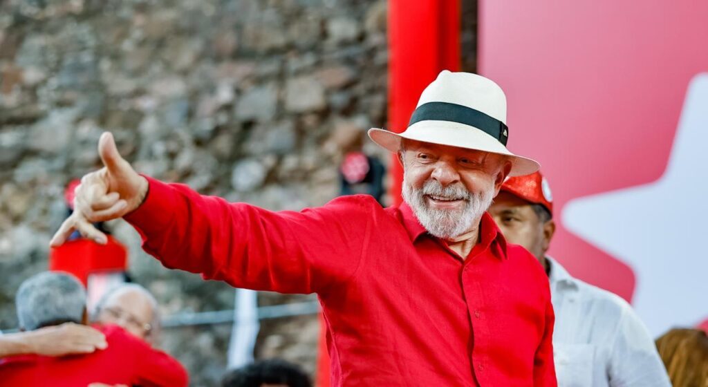 de-olho-nas-urnas,-lula-cobra-que-pt-faca-mais-aliancas-nos-estados